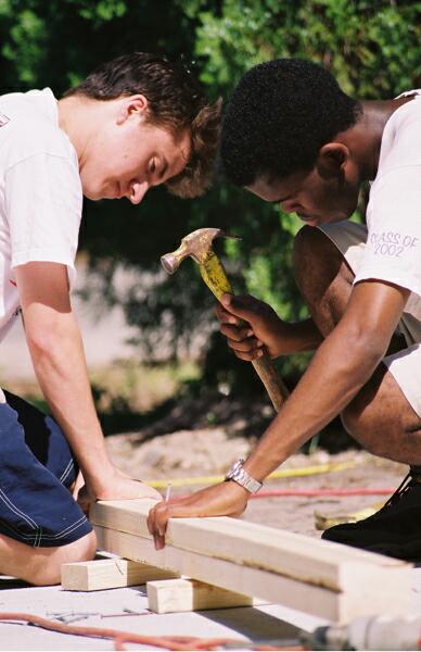  Habitat for Humanity - Teamwork 